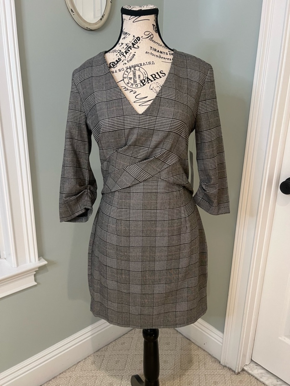 NWT Zara Basic Houndstooth Gray Plaid Dress | Size S | V Neck | Zipper Back